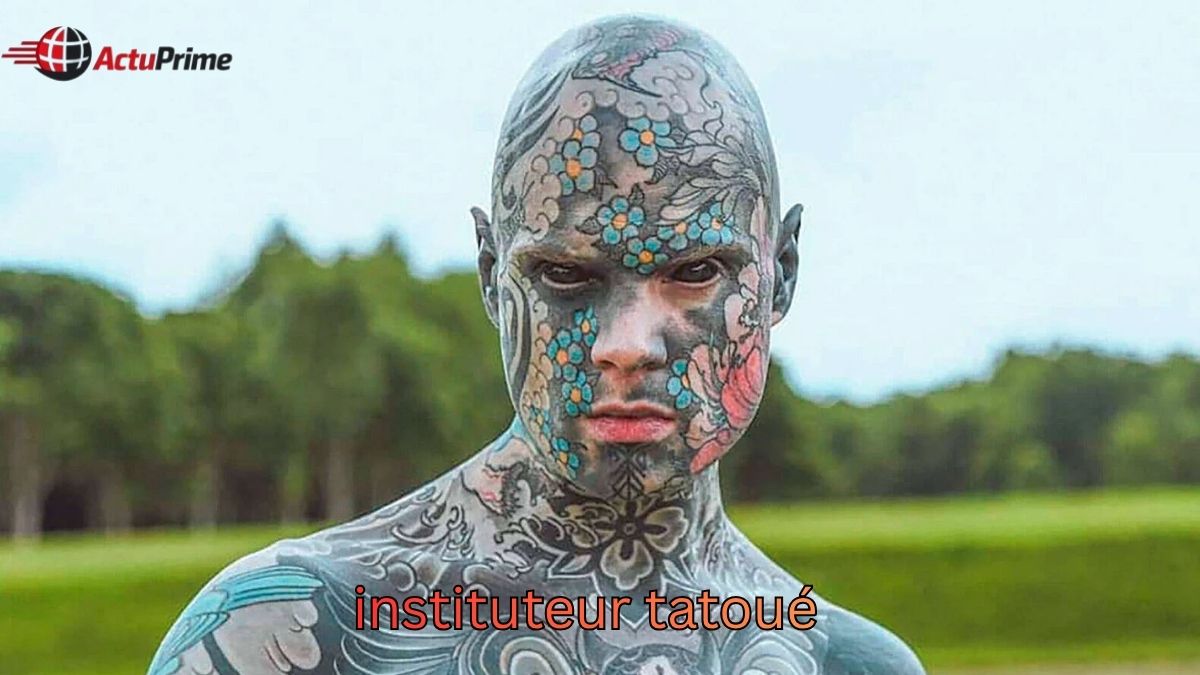 instituteur tatoué