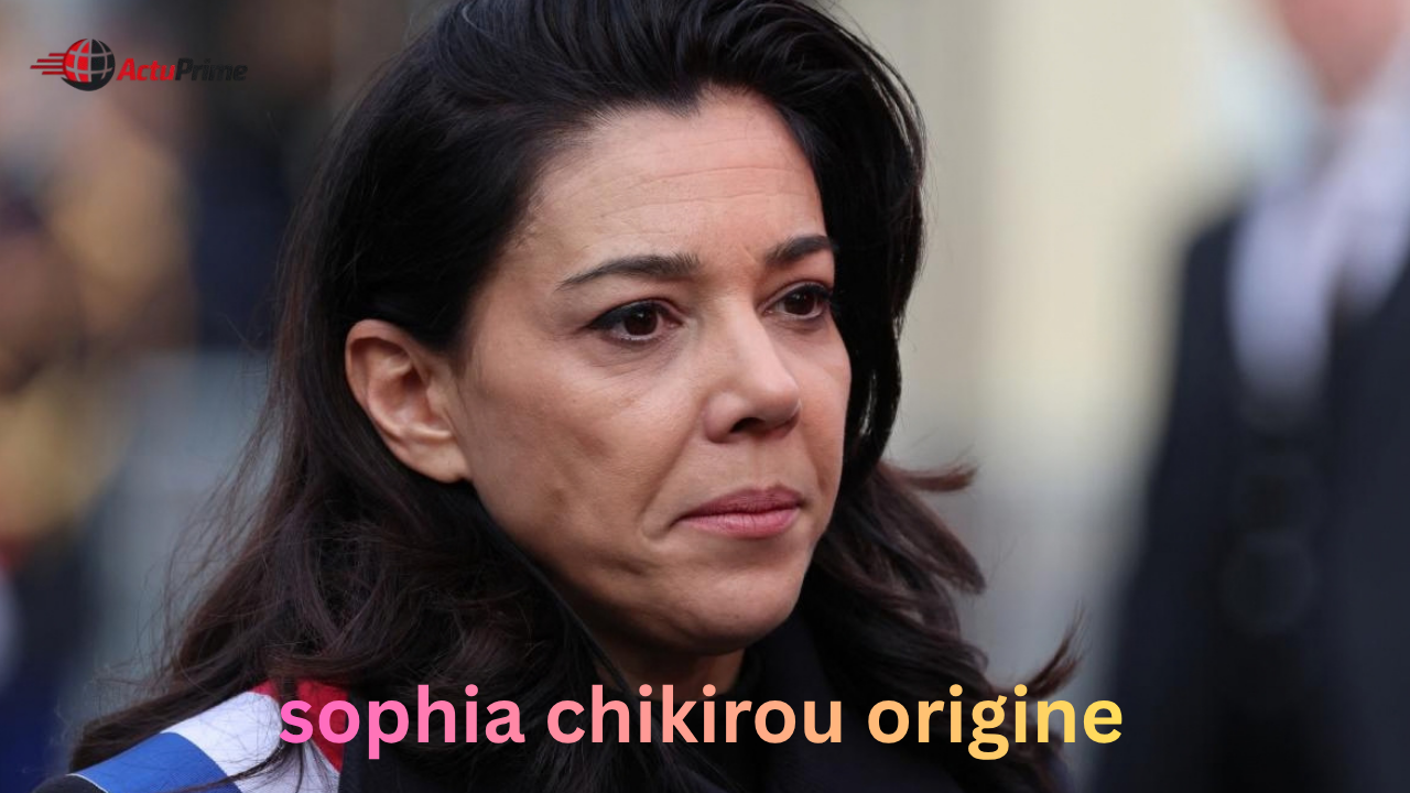 quel âge a évelyne dhéliat sophia chikirou origine